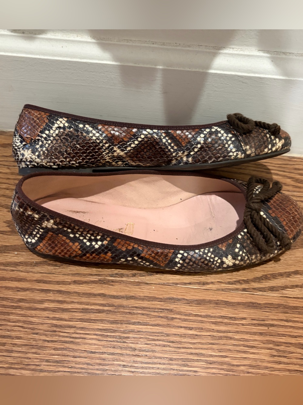 Pretty Ballerina Snakeskin-Pattern Ballet Flats - Brown